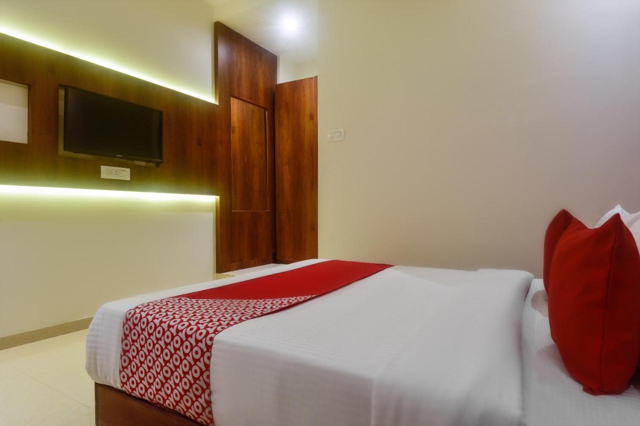 Oyo Shubham Residency Hotel Bhiwandi Exterior foto